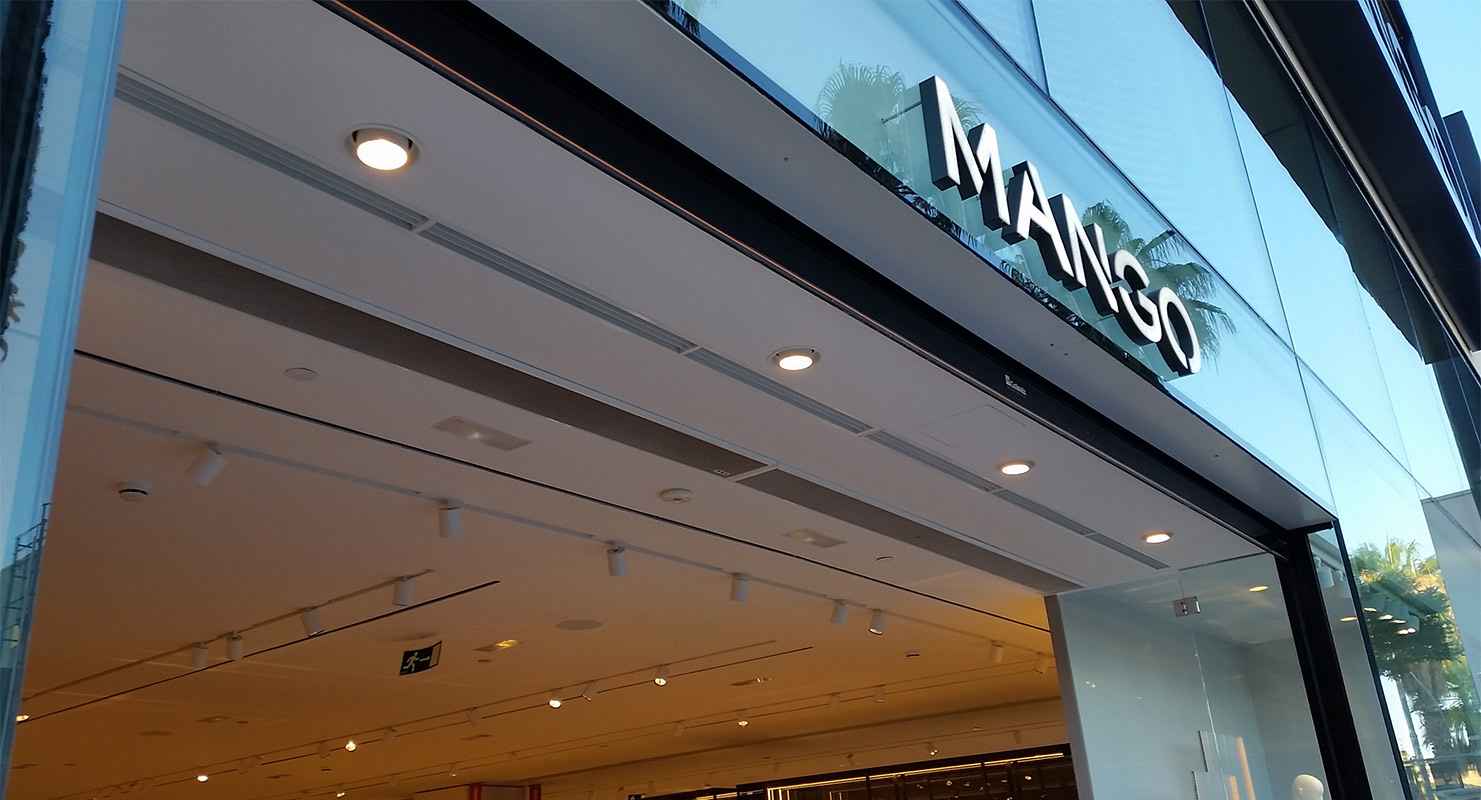 Mango-shop-in-Platja-d'Aro.jpg