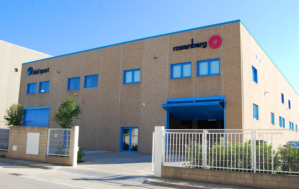 Nueva planta de produccion de cortinas de aire y ventilación Airtècnics