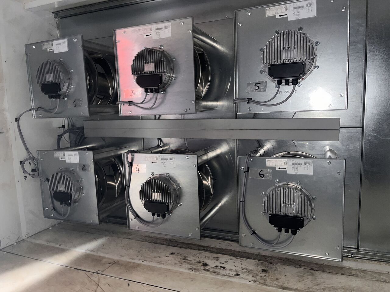 ECFanGrid que es va instal&middot;lar a la UTA de la f&aacute;brica de l&agrave;ctics